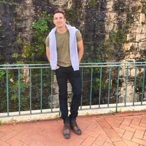 Meet your Posher, Chad